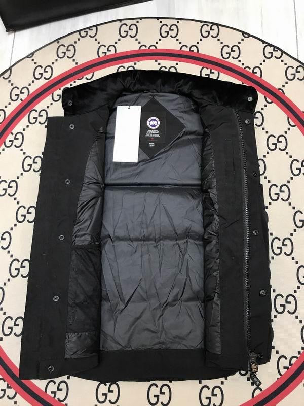 Smanicato Canada Goose