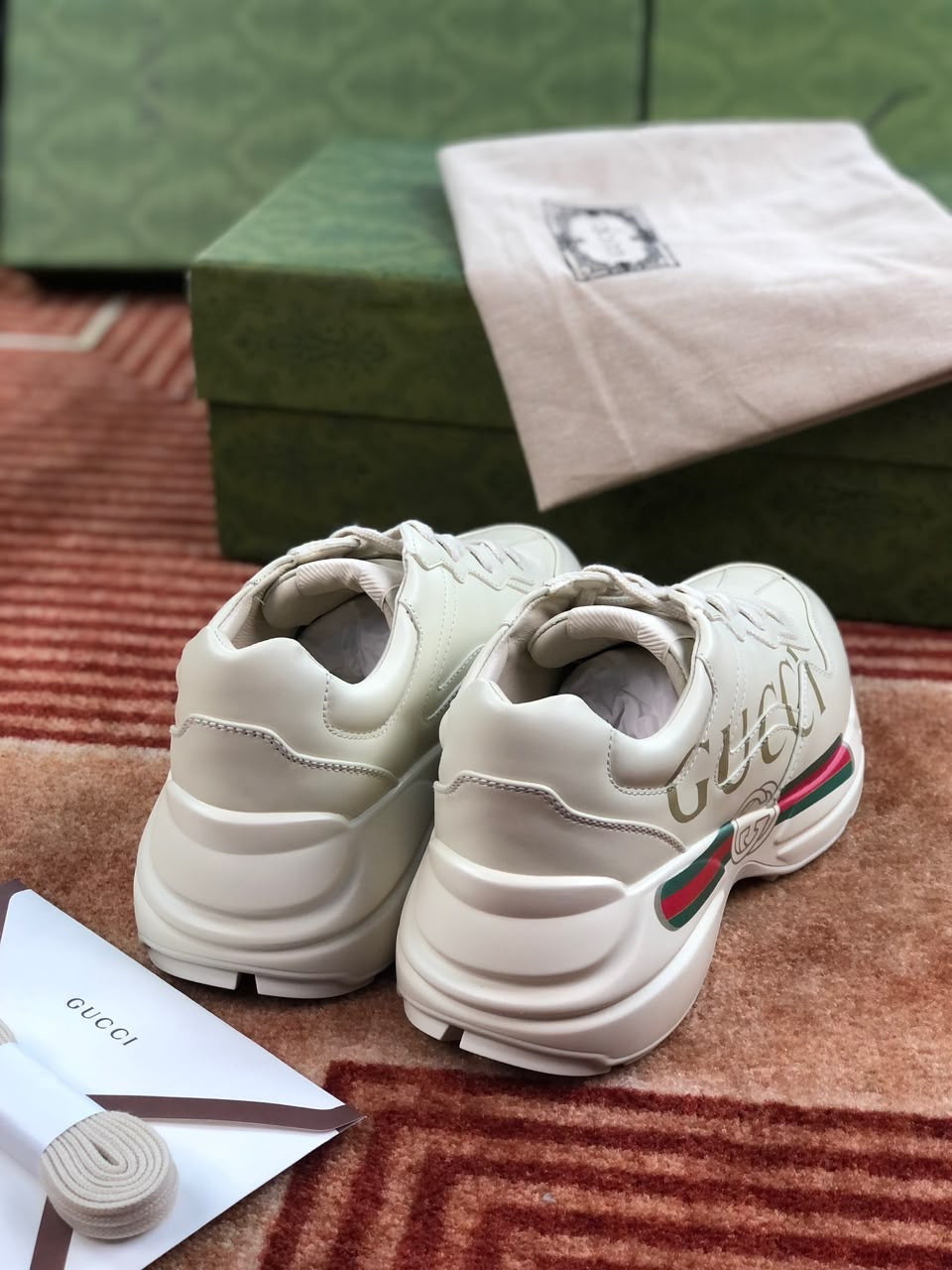 Gucci
