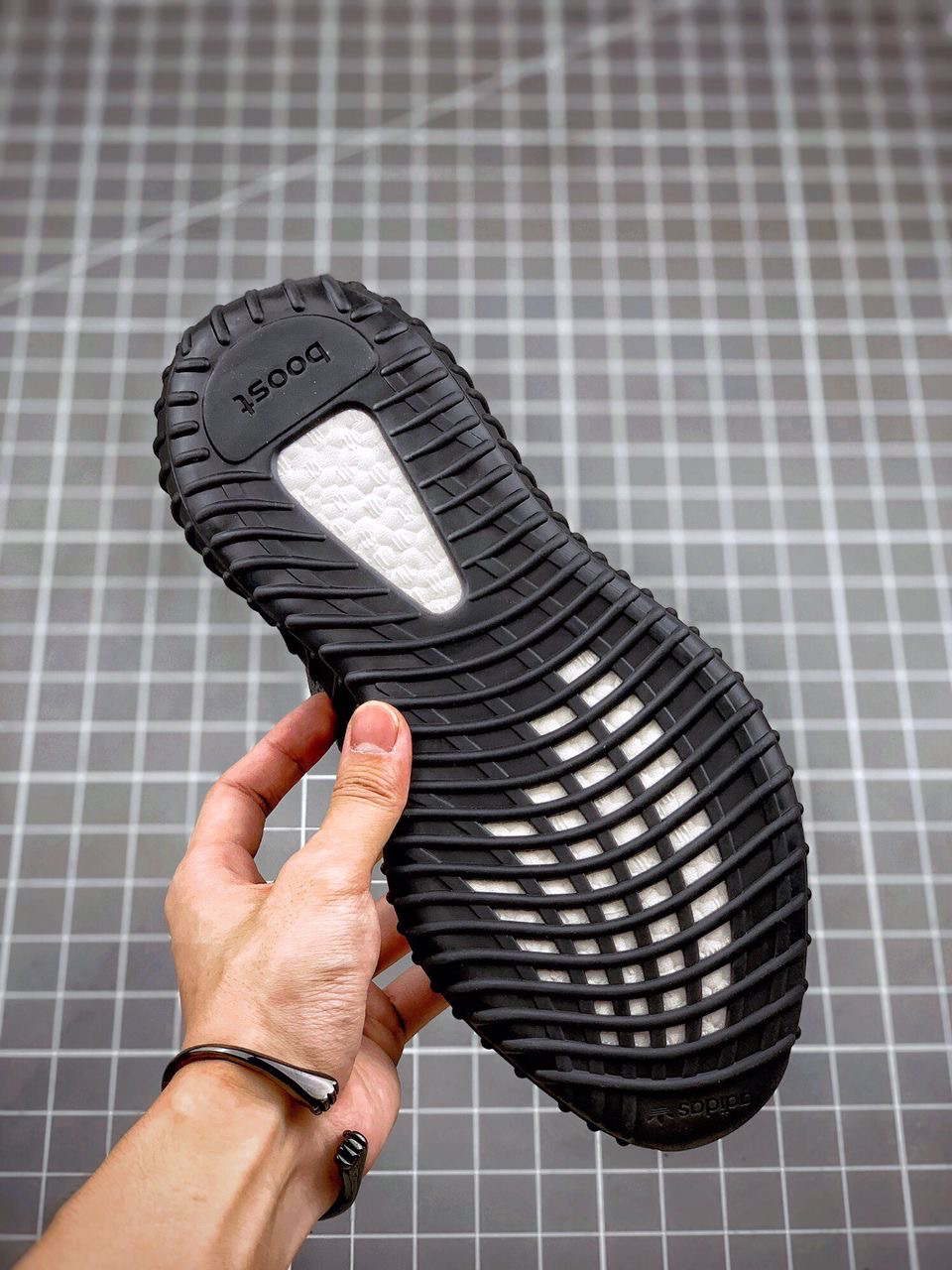 Adidas Yeezy Boost 350