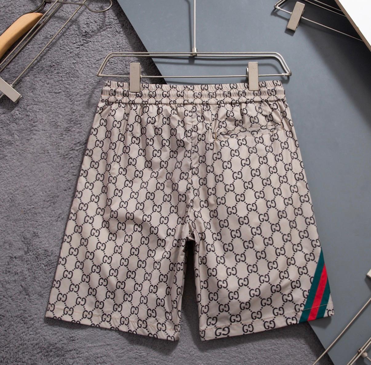 Pantaloncini Gucci 1