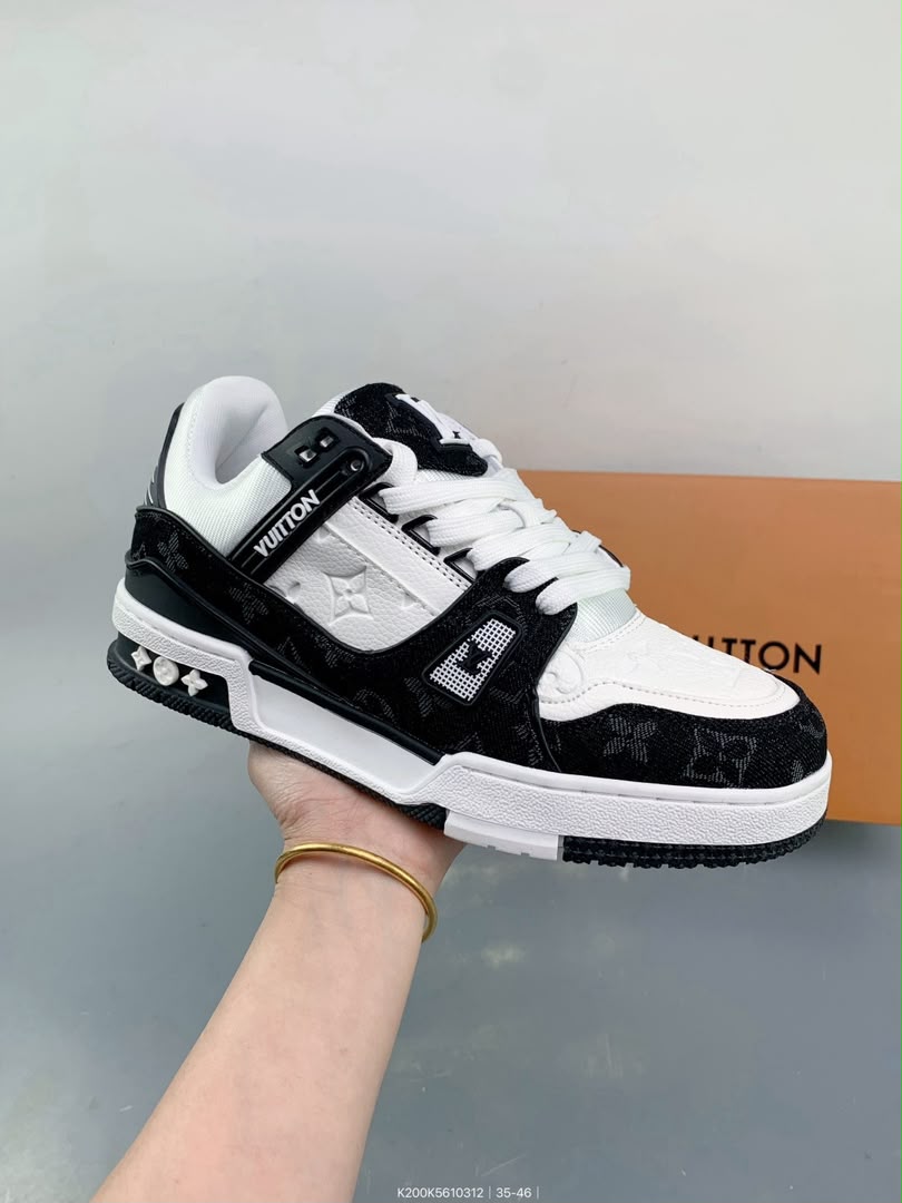 Louis Vuitton trainer