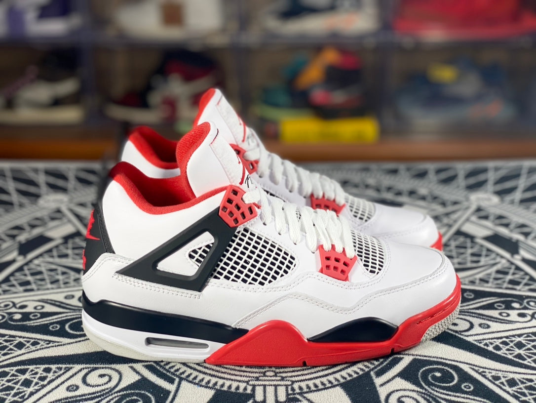 Air Jordan 4 Fire Red