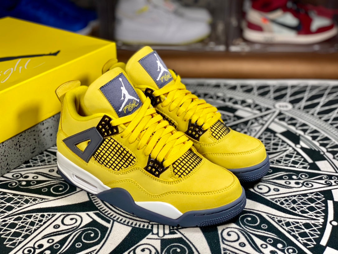 Air Jordan 4 Lightning