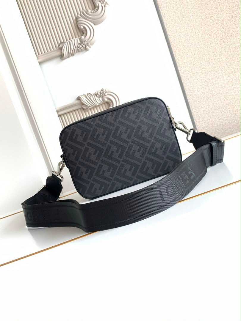 Borsello Fendi