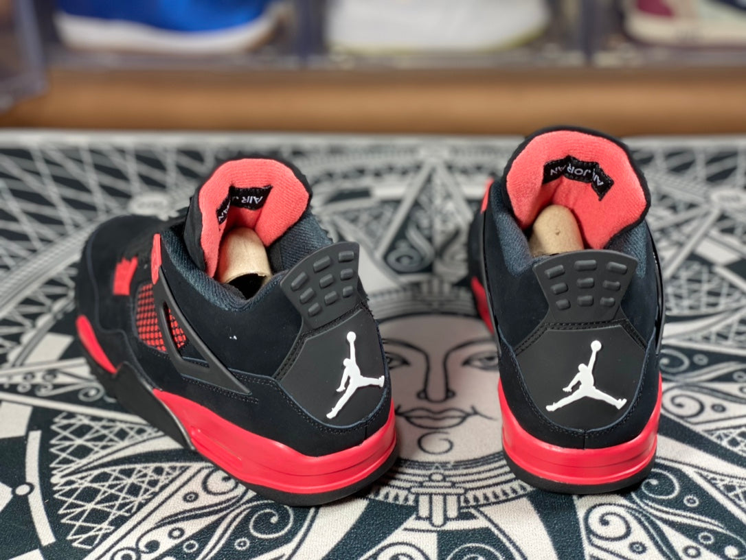 Air Jordan 4 Red Thunder