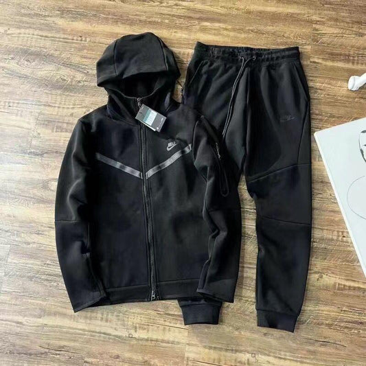 Nike Sportswear Tech Fleece black