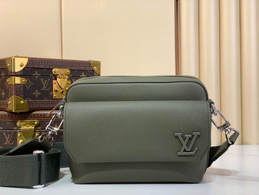 Borsello Louis Vuitton green