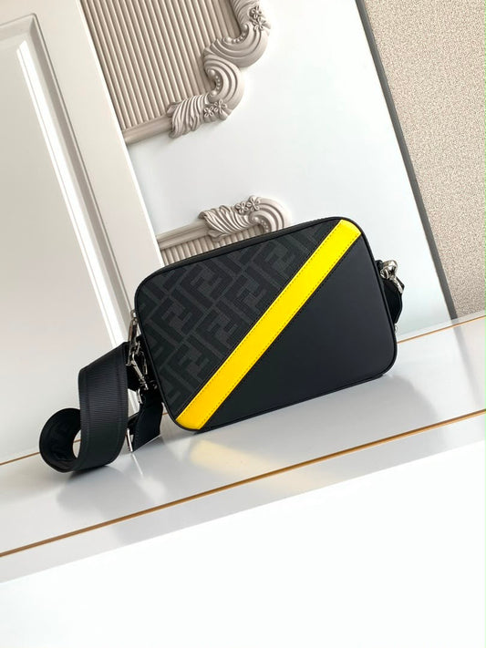Borsello Fendi