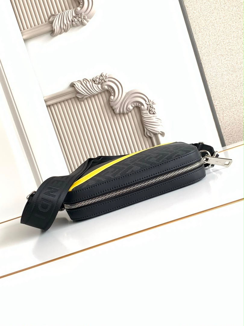 Borsello Fendi
